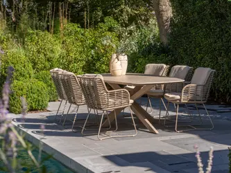 De Timmermans Tuinmeubelen showroom